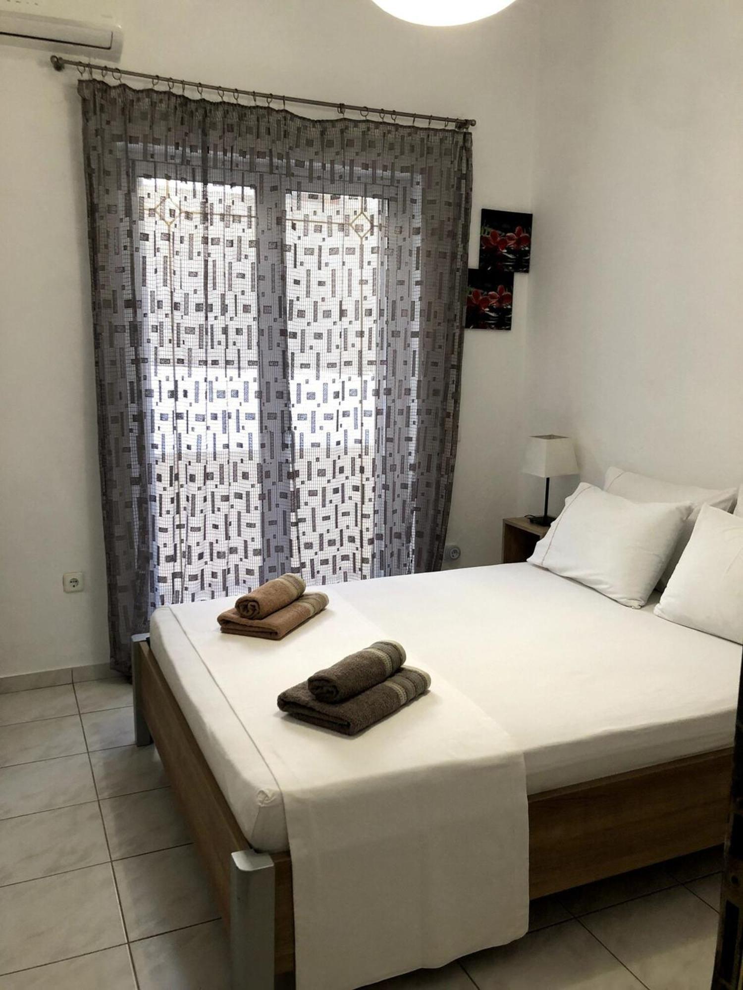 Rosy'S House With All Amenities Near Chania Hriszí Aktí Haniá Kültér fotó